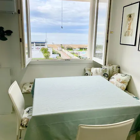 Emozioni Al Mare Apartmán *